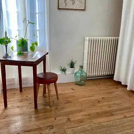 La Maison D' Hote Du Fond Du Riu 게스트하우스